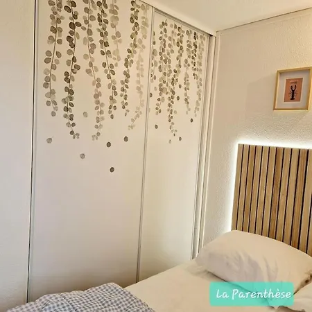 La Parenthese Holiday home