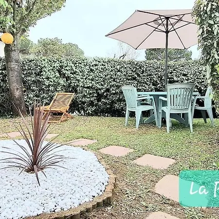 La Parenthese Holiday home